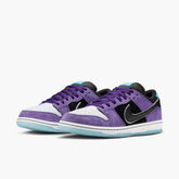 Pantofi sport Nike SB Dunk Low Pro x Hayley Wilson Black and Court Purple